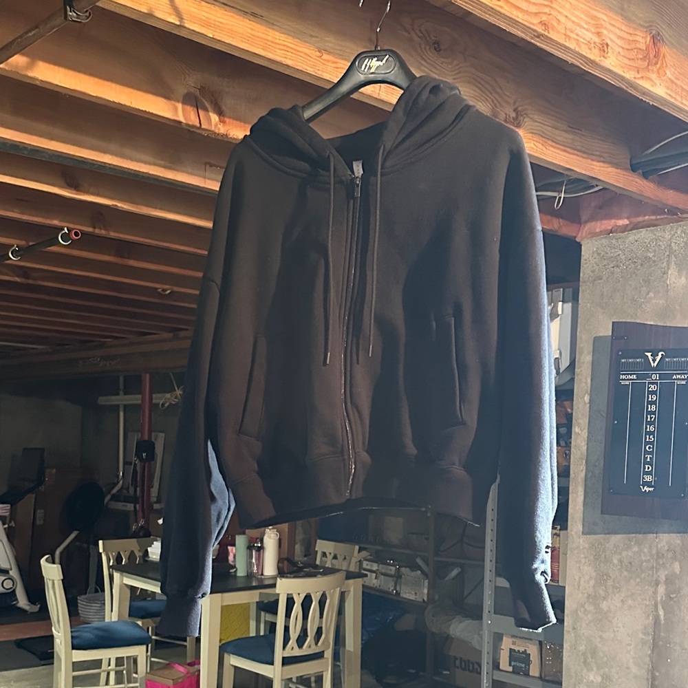 Black Cropped Zip-Up Hoodie